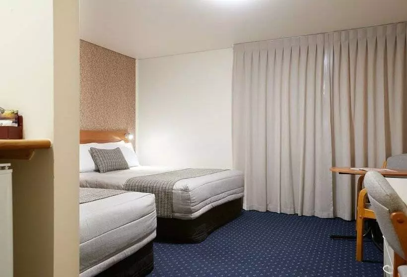 Fotos del hotel Ventura Inn & Suites Hamilton:  18