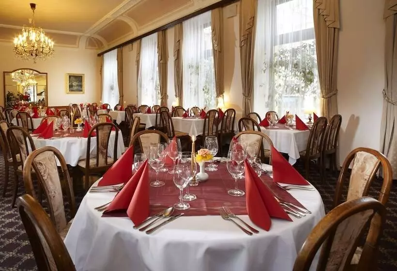 Fotos del hotel Orea  Anglický Dv?r Mariánské Lázn?:  5