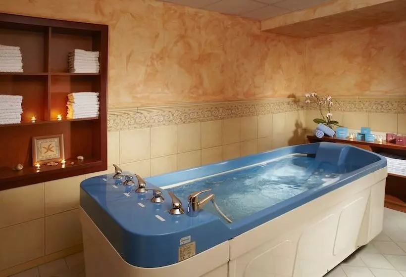 Fotos del hotel Orea  Anglický Dv?r Mariánské Lázn?:  10