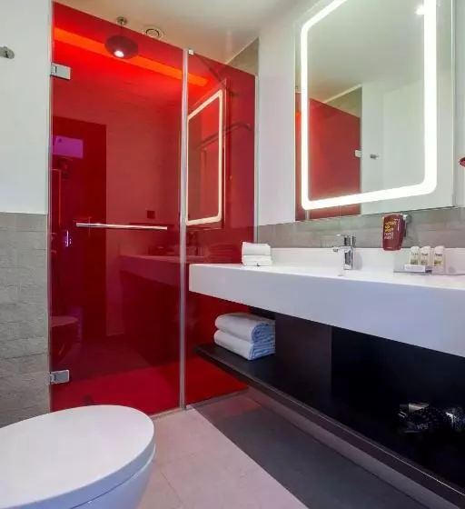 Fotos del hotel Park Inn By Radisson Istanbul Ataturk Airport:  15