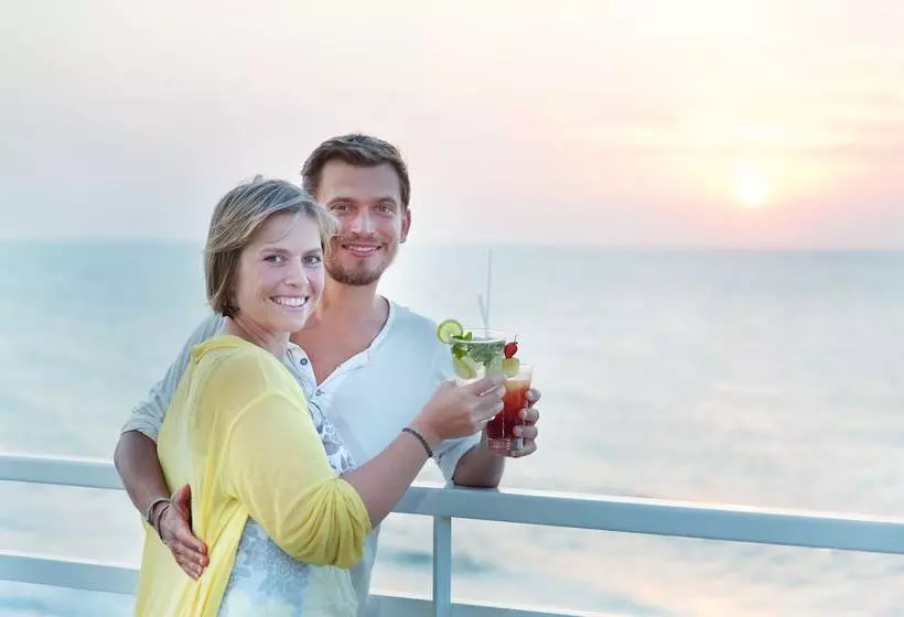 Fotos del hotel The Beach Apartments:  8