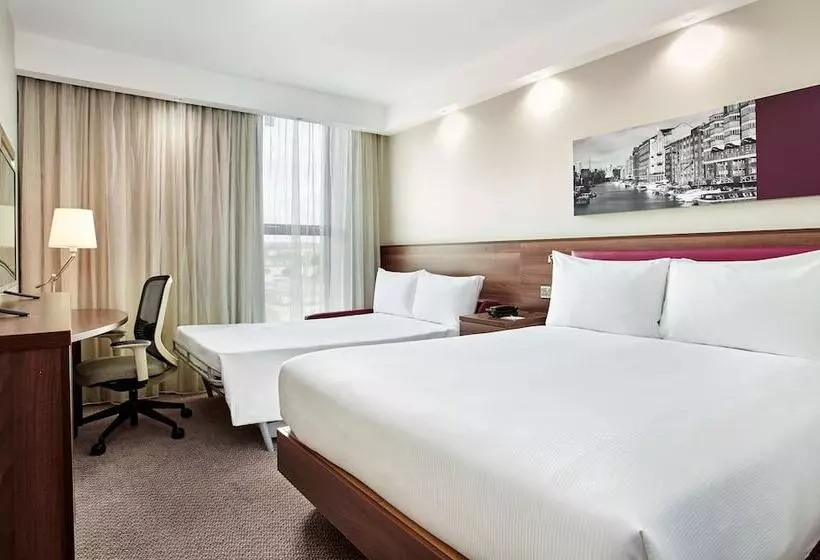 Fotos del hotel Hampton By Hilton Bristol City Centre:  19