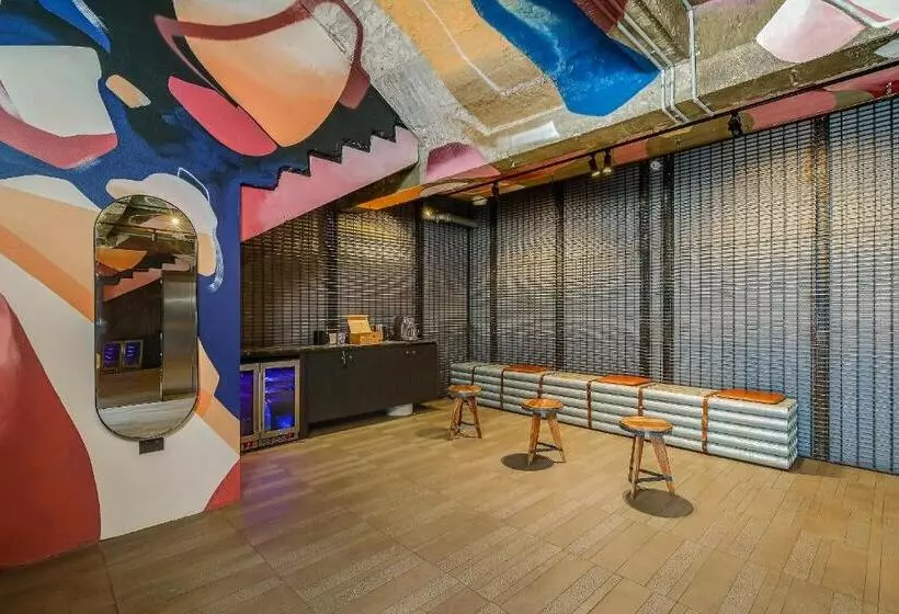 Fotos del hotel The Urban Newtown:  3