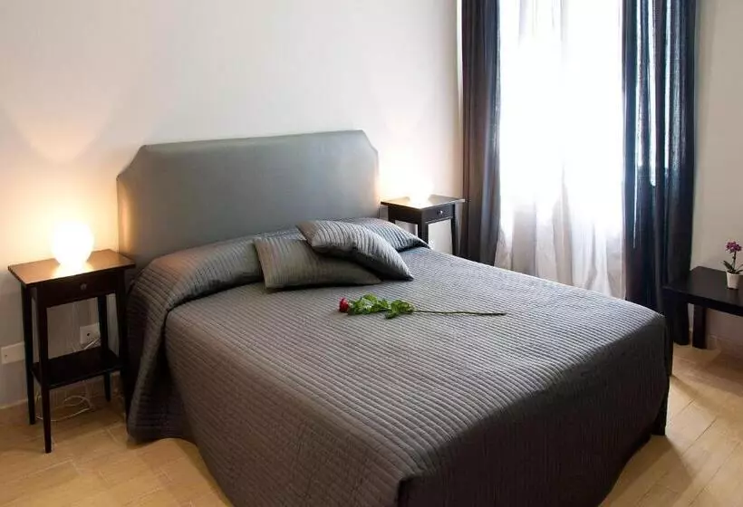 Fotos del hotel Operà:  7