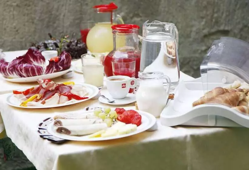 Fotos del hotel Poma:  3