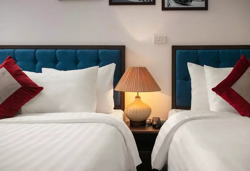 Fotos del hotel Serene Premier:  8