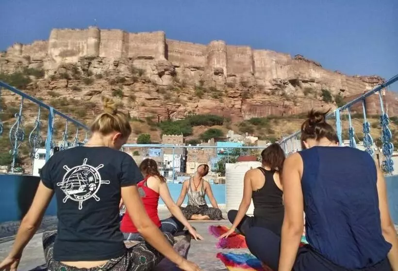 Fotos del hotel Yogis Guest House:  7