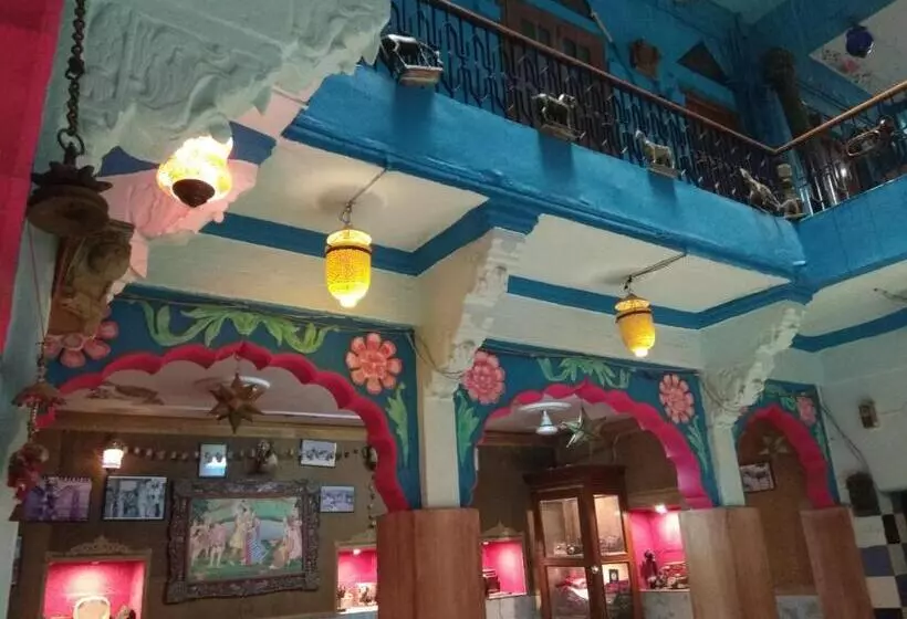 Fotos del hotel Yogis Guest House:  3