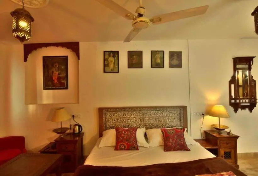 Fotos del hotel Yogis Guest House:  12