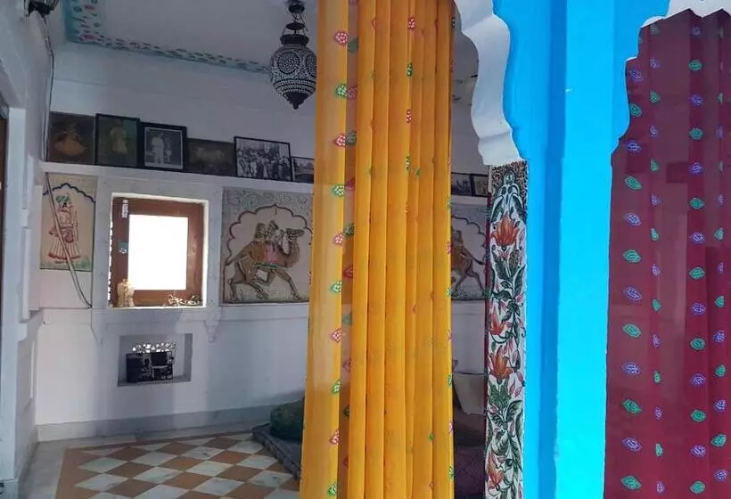 Fotos del hotel Yogis Guest House:  10