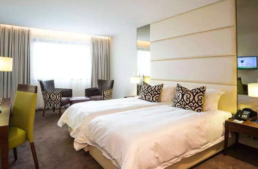 Fiesta Residences Boutique  And Serviced Apartments