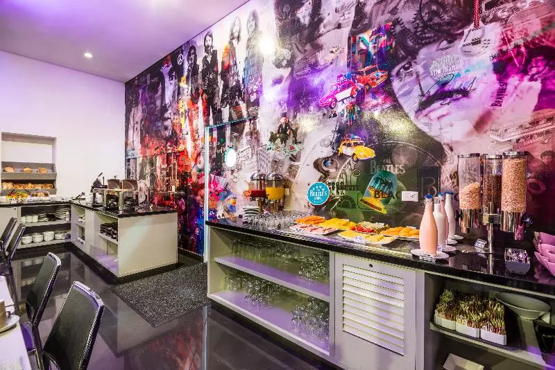 Fotos del hotel Black Tower Premium:  18