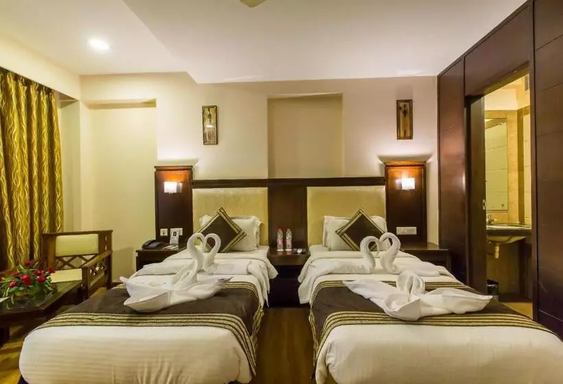 Fotos del hotel Golden Manor:  12