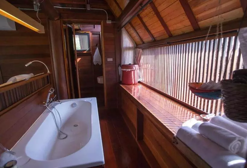 Fotos del hotel Lala Mukha Tented Resort Khao Yai:  6