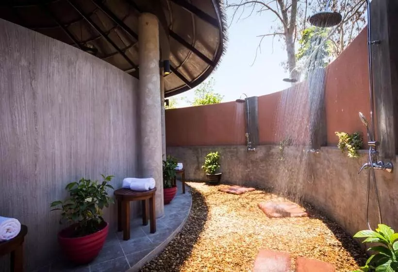 Fotos del hotel Lala Mukha Tented Resort Khao Yai:  11