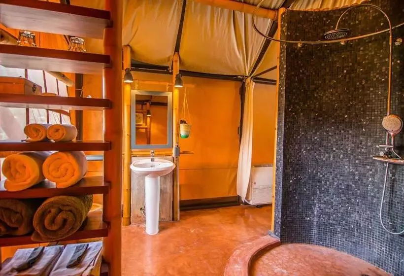 Fotos del hotel Lala Mukha Tented Resort Khao Yai:  14