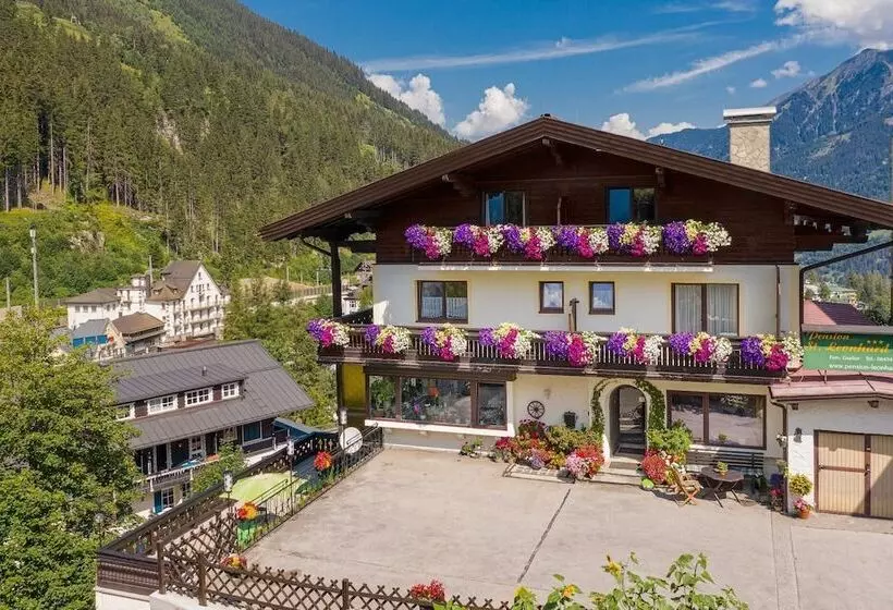 Pension St.leonhard