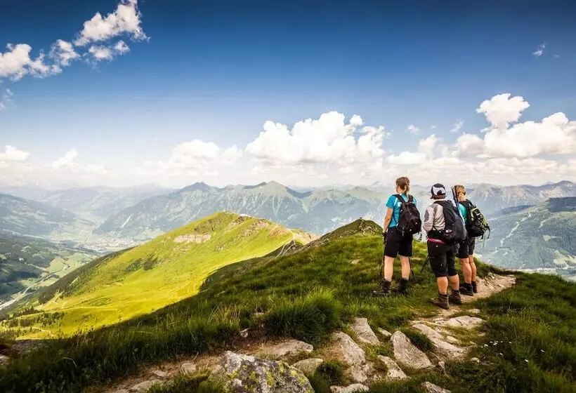 Fotos del hotel Pension St.leonhard:  18