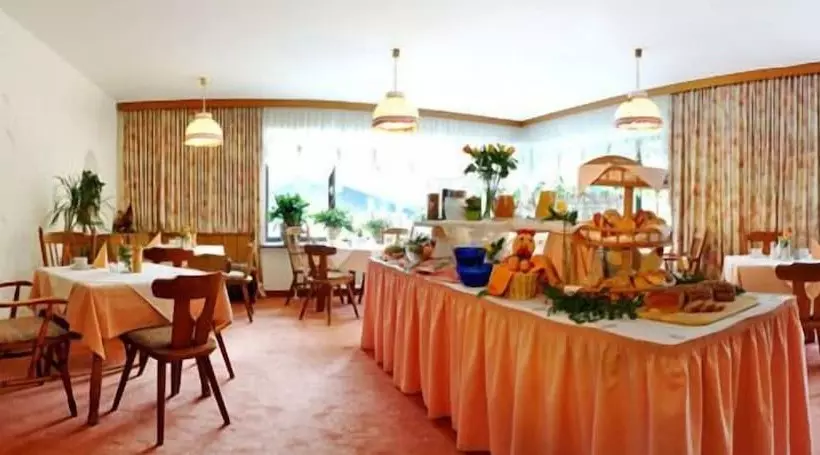 Fotos del hotel Pension St.leonhard:  5