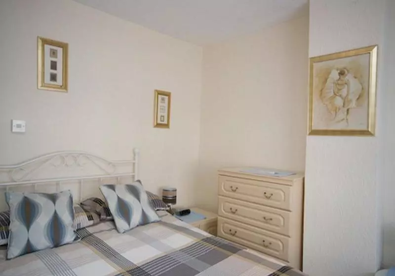 Fotos del hotel James Guest House:  10