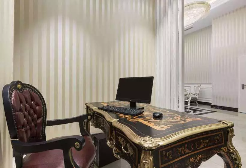 Fotos del hotel Ramada  & Suites By Wyndham Istanbul Merter:  20