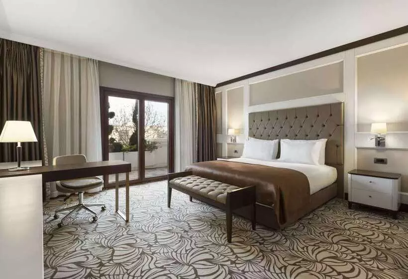 Fotos del hotel Ramada  & Suites By Wyndham Istanbul Merter:  25