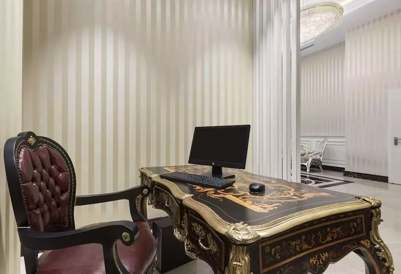 Fotos del hotel Ramada  & Suites By Wyndham Istanbul Merter:  17