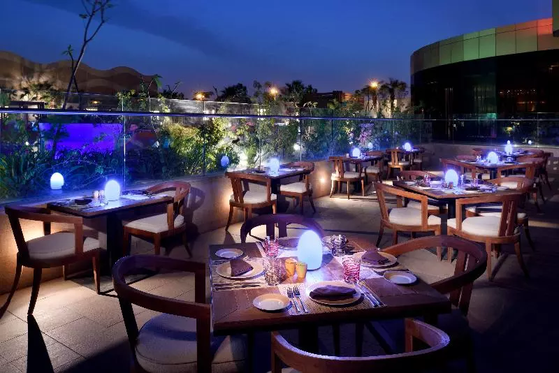 Fotos del hotel Voco - Riyadh, An Ihg:  7