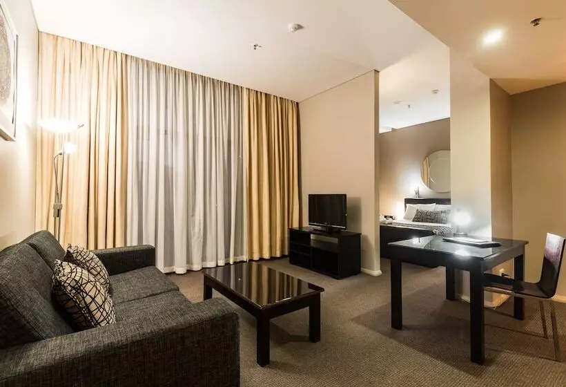 Fotos del hotel Clarendon:  2