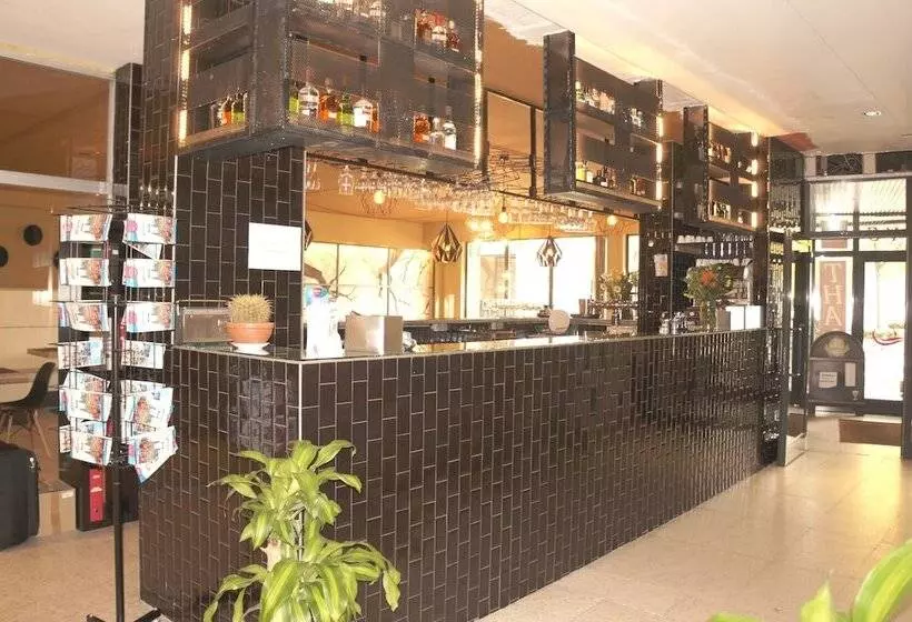 Fotos del hotel Escale:  8