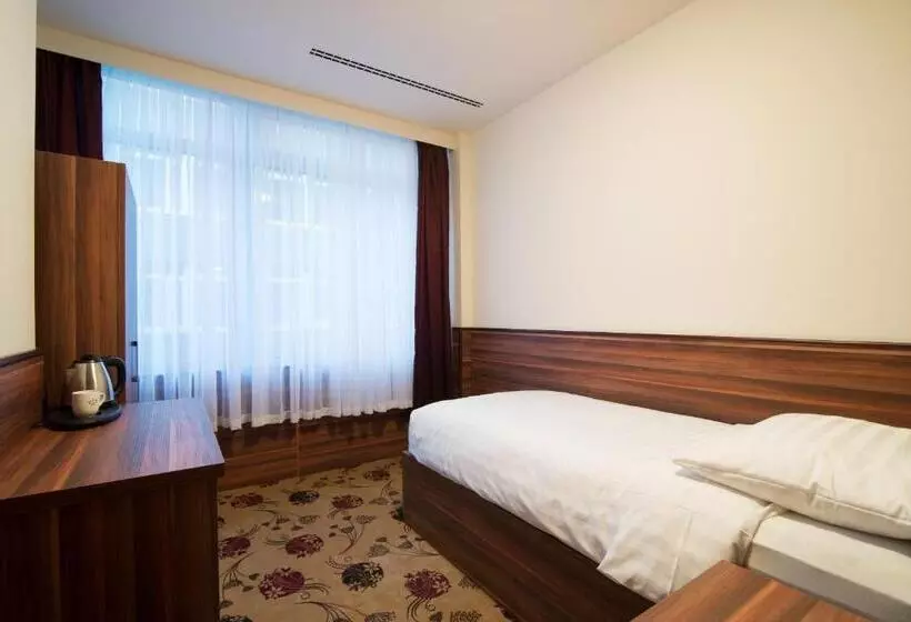 Fotos del hotel King's Court:  16