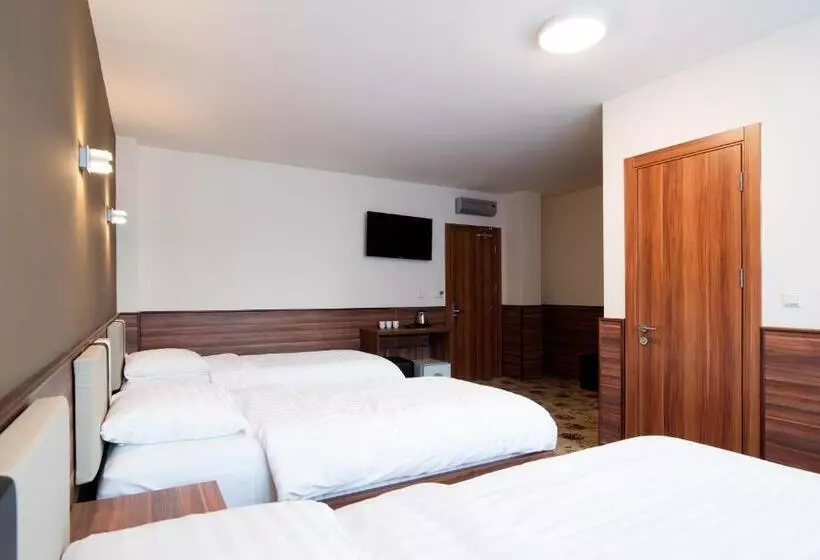 Fotos del hotel King's Court:  12