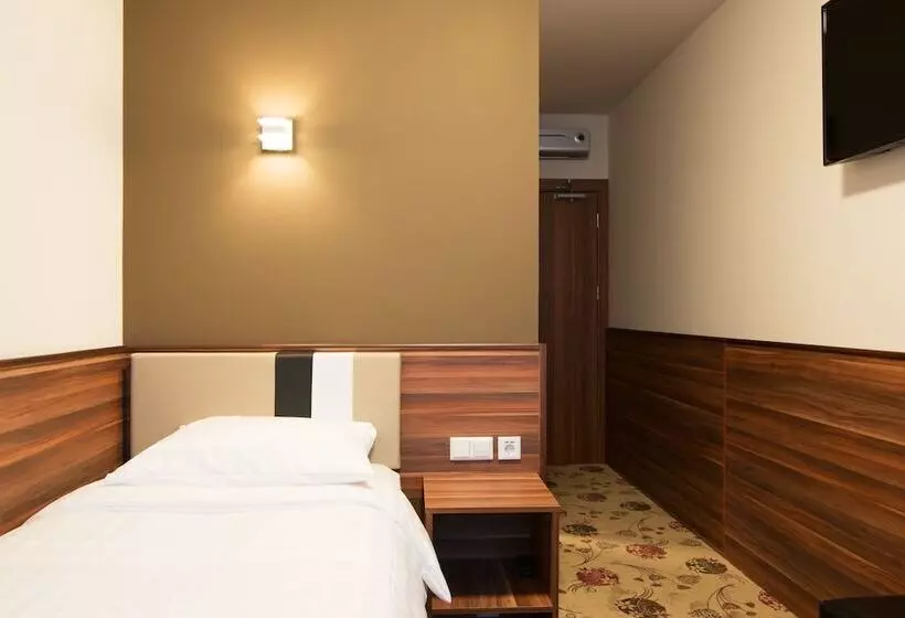 Fotos del hotel King's Court:  9