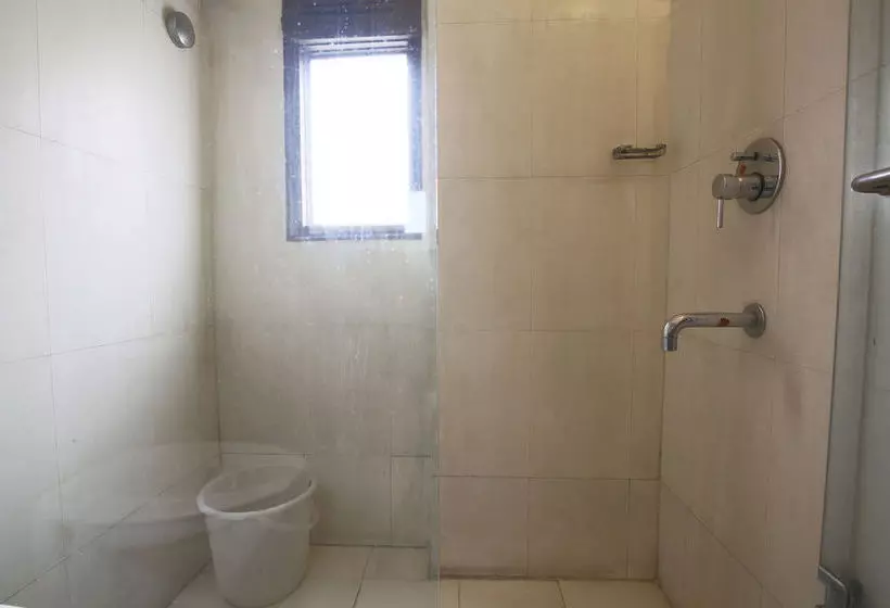 Fotos del hotel Fabhotel Pvr Saket 2:  9