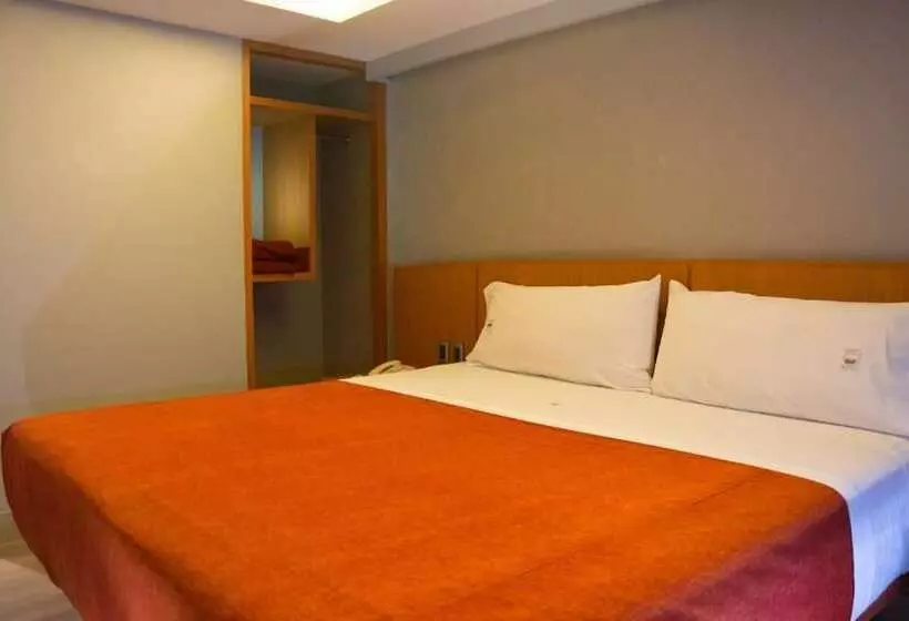 Fotos del hotel El Senador:  8