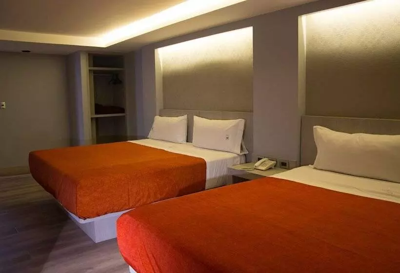 Fotos del hotel El Senador:  19