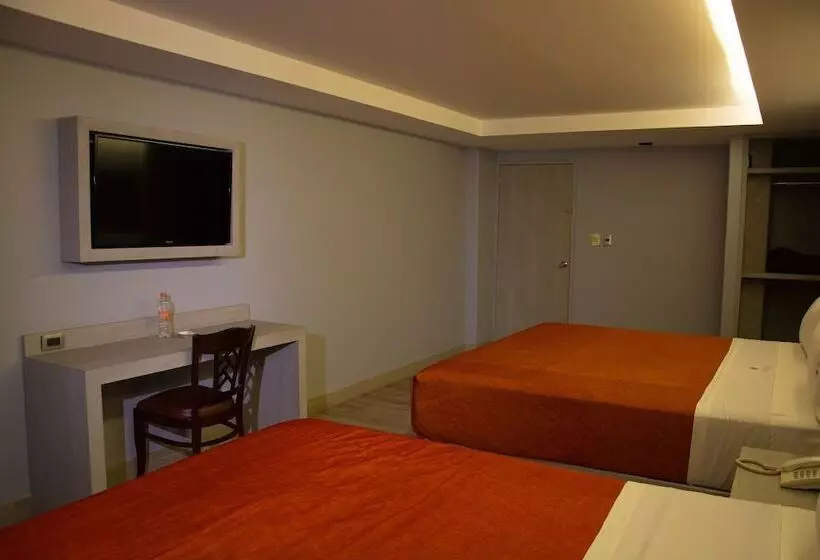 Fotos del hotel El Senador:  24