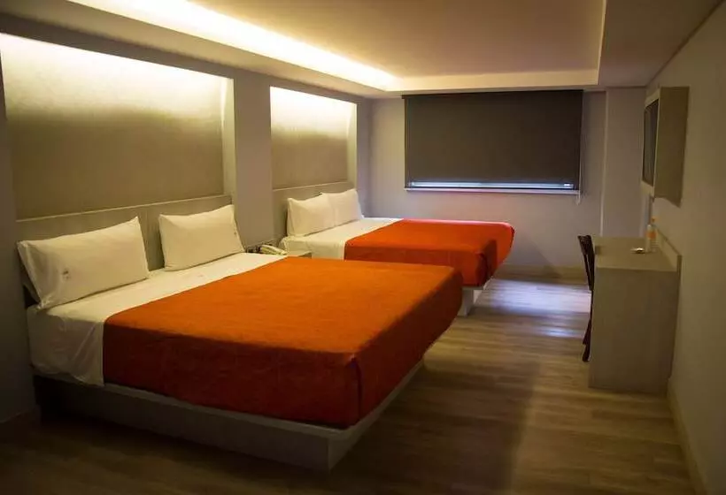 Fotos del hotel El Senador:  21