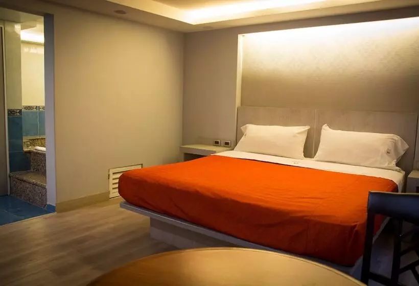 Fotos del hotel El Senador:  2