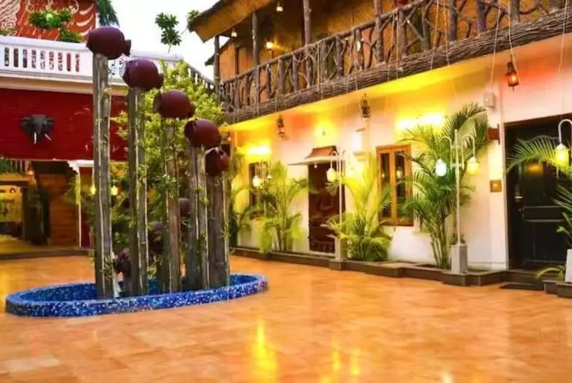 Fotos del hotel Fabhotel Heritage Inn Charbagh:  10