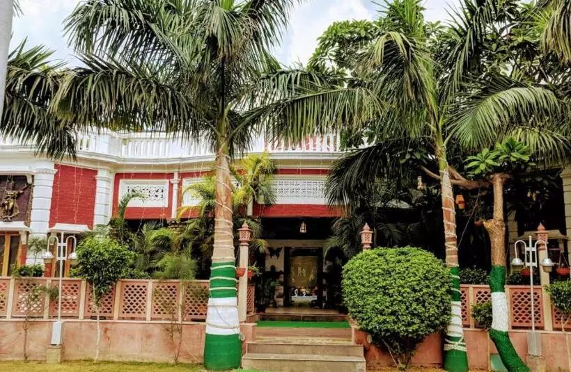 Fotos del hotel Fabhotel Heritage Inn Charbagh:  7