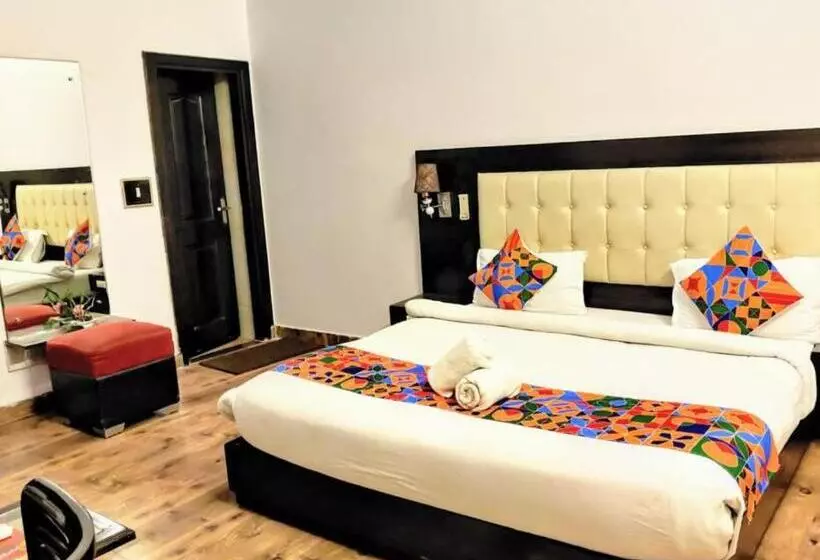 Fotos del hotel Fabhotel Heritage Inn Charbagh:  25