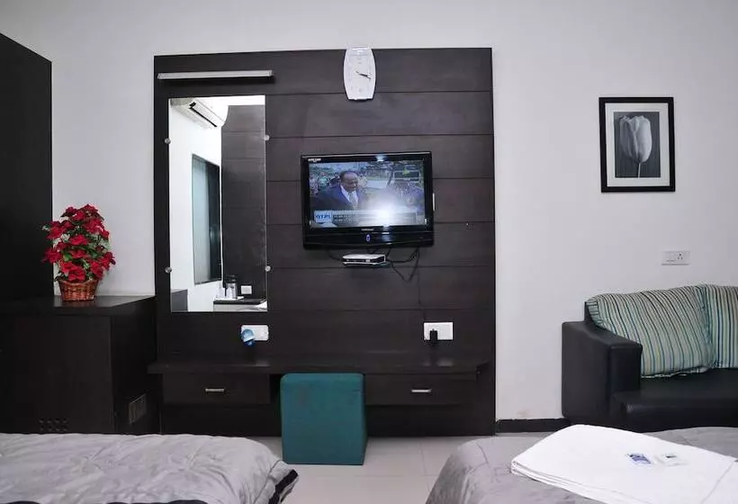 Fotos del hotel Marshall The Grand:  2