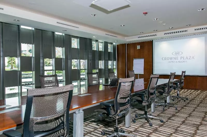 Fotos del hotel Crowne Plaza Riyadh Rdc  & Convention, An Ihg:  5