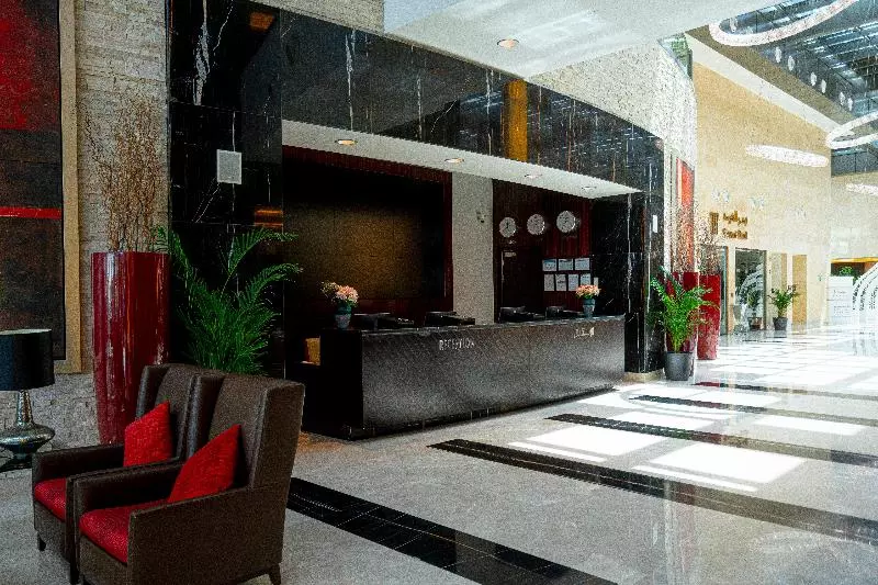 Fotos del hotel Crowne Plaza Riyadh Rdc  & Convention, An Ihg:  2