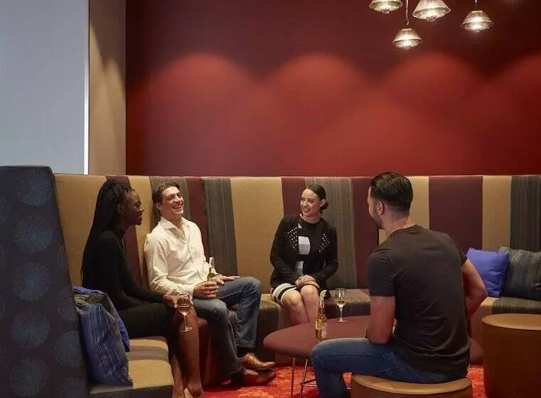 Fotos del hotel Holiday Inn Express Sydney Macquarie Park, An Ihg:  11