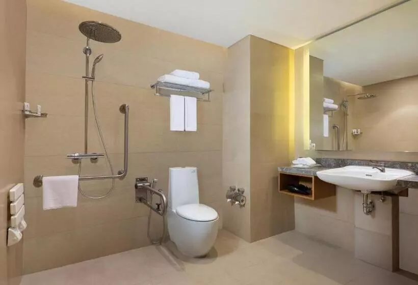 Fotos del hotel Holiday Inn & Suites Jakarta Gajah Mada, An Ihg:  9