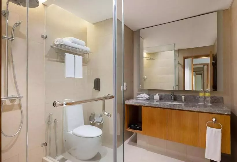 Fotos del hotel Holiday Inn & Suites Jakarta Gajah Mada, An Ihg:  14