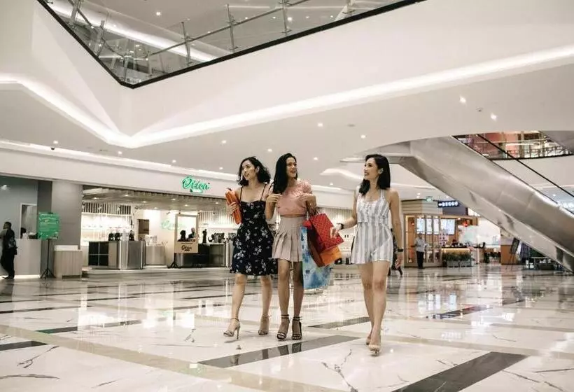 Fotos del hotel Holiday Inn & Suites Jakarta Gajah Mada, An Ihg:  19