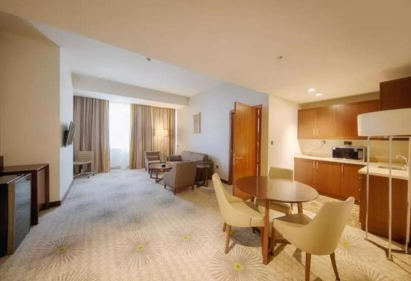 Fotos del hotel Holiday Suites Al Aziziah:  23